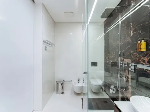 Daily-rent, two bedroom apartment, 508m², Dukley Gardens, Budva - image 15