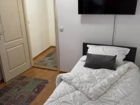 Sale, two bedroom apartment, 53m², Savski Venac, Beograd - image 7