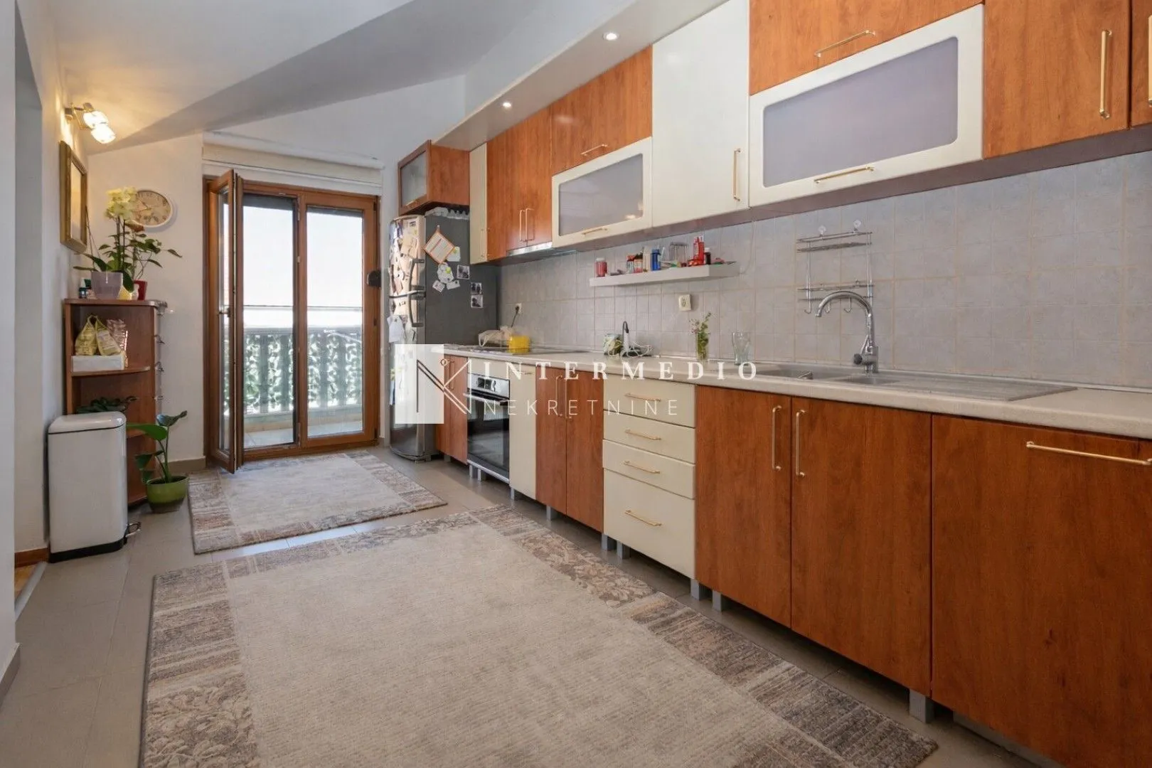 Rent, four bedroom apartment, 137m², Topla, Herceg Novi