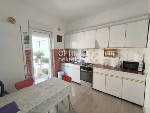 Sale, two bedroom apartment, 67m², Senjak, Beograd - image 12