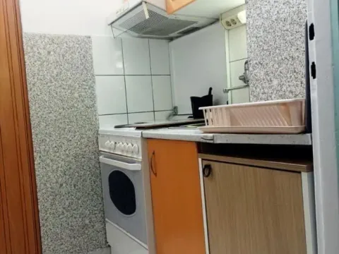 Izdavanje, jednosoban stan, 40m², Palilula Sve Podlokacije, Beograd - image 8