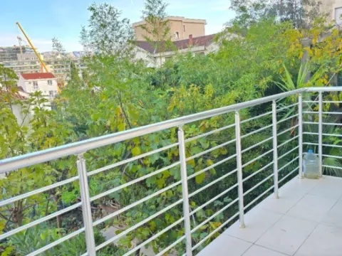 Izdavanje, jednosoban stan, 40m², Gospoština, Budva - image 11