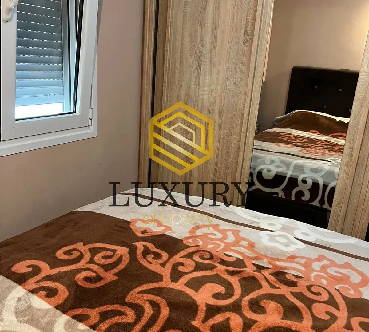Izdavanje, kuća, 90m², Barutana, Podgorica