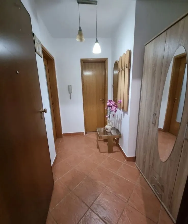 Prodaja, garsonjera, 28m², Krivi Most, Podgorica