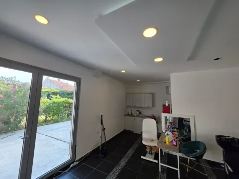 Sale, office space, 32m², Zabjelo, Podgorica - image 4