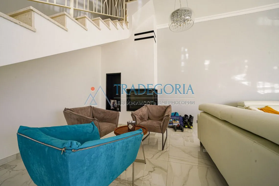 Prodaja, kuća, 285m², Tivat, Crna Gora