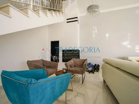 Prodaja, kuća, 285m², Tivat, Crna Gora - image 27