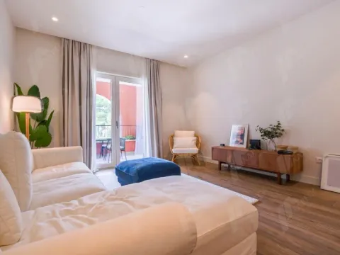 Prodaja, jednosoban stan, 69m2, Luštica, Herceg Novi