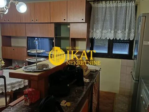 Rent, two bedroom apartment, 42m², Čukarica, Beograd - image 2