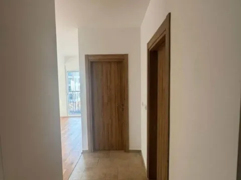 Rent, two bedroom apartment, 62m², Stari Aerodrom, Podgorica - image 6