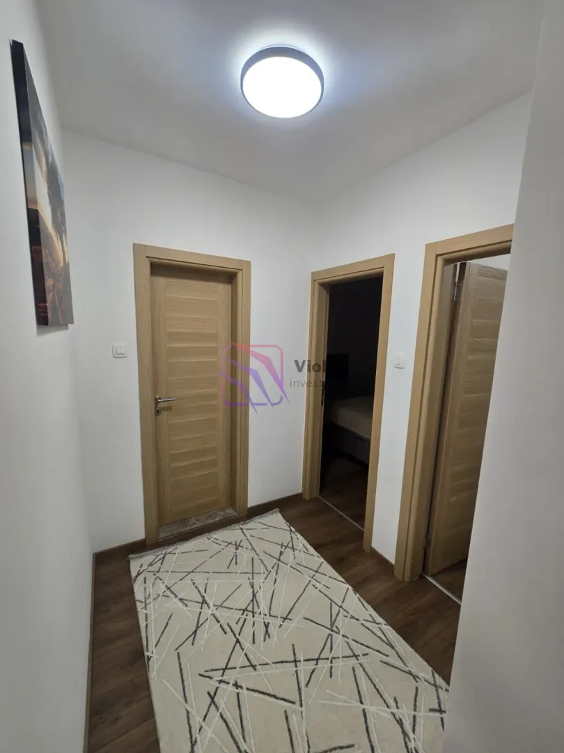 Izdavanje, trosoban stan, 103m², Tološka šuma, Podgorica