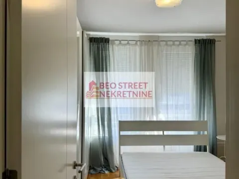 Izdavanje, dvosoban stan, 52m², Novi Beograd Blok 67, Novi Beograd Sve Podlokacije - image 6