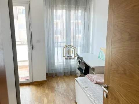 Rent, two bedroom apartment, 64m², City Kvart, Podgorica - image 8