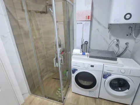 Prodaja, stan, 28m², Centar, Podgorica - image 2