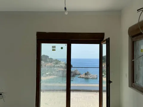 Prodaja, stan, 50m², Budva, Crna Gora - image 2