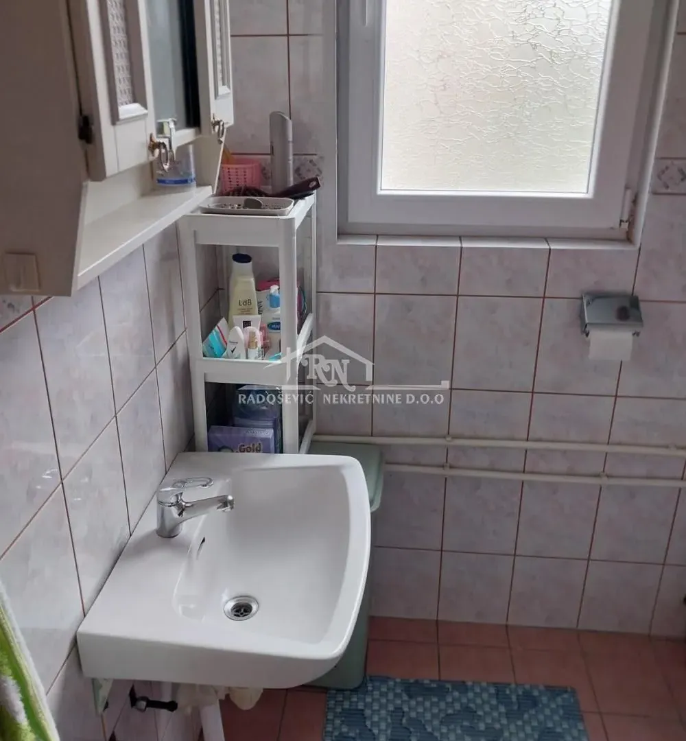 Sale, house, 332m², Čukarica, Beograd