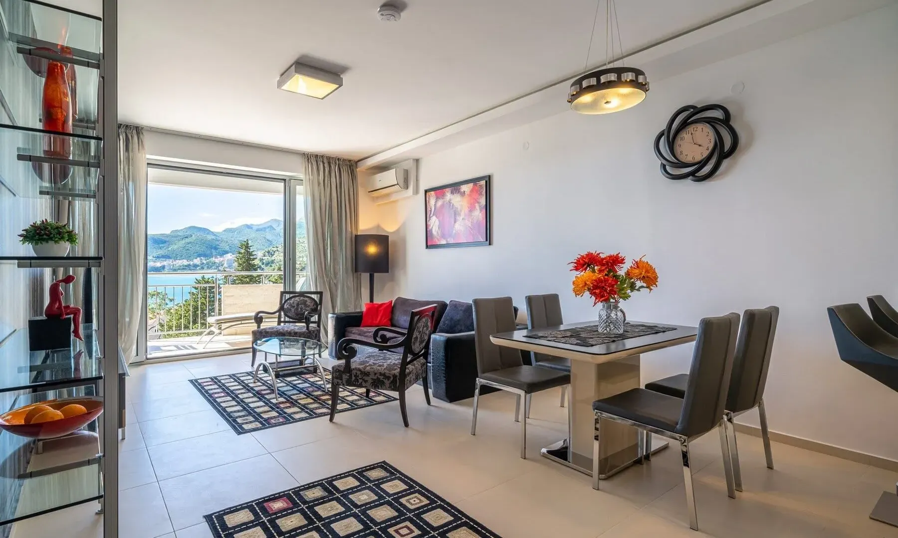 Prodaja, jednosoban stan, 75m², Pržno, Budva