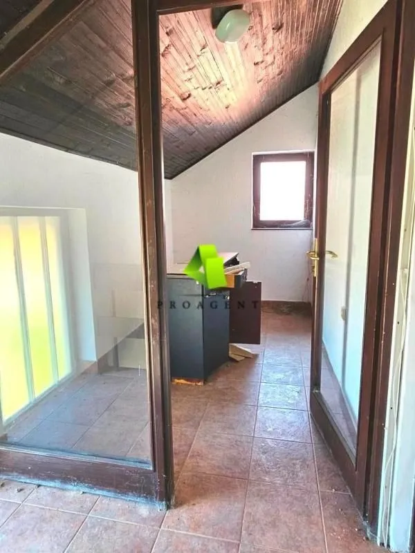 Prodaja, kuća, 270m², Apelovac, Niš
