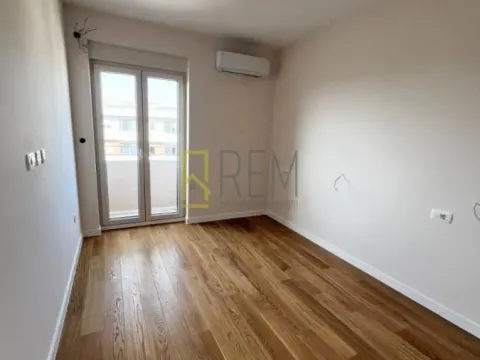 Prodaja, dvosoban stan, 71m², Central Point, Podgorica - image 4