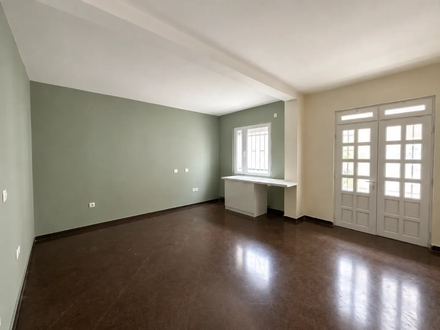 Izdavanje, poslovni prostor, 120m², Centar, Podgorica