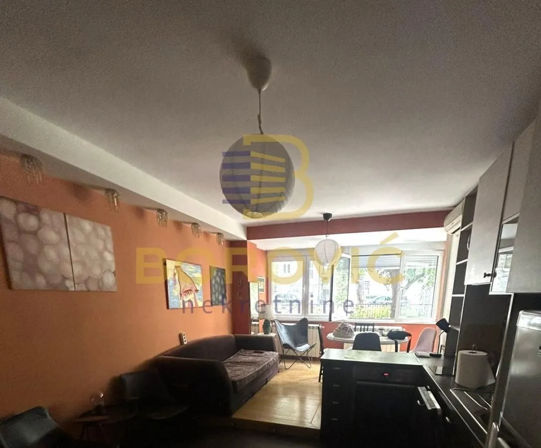 Sale, two bedroom apartment, 60m², Stari Grad, Beograd