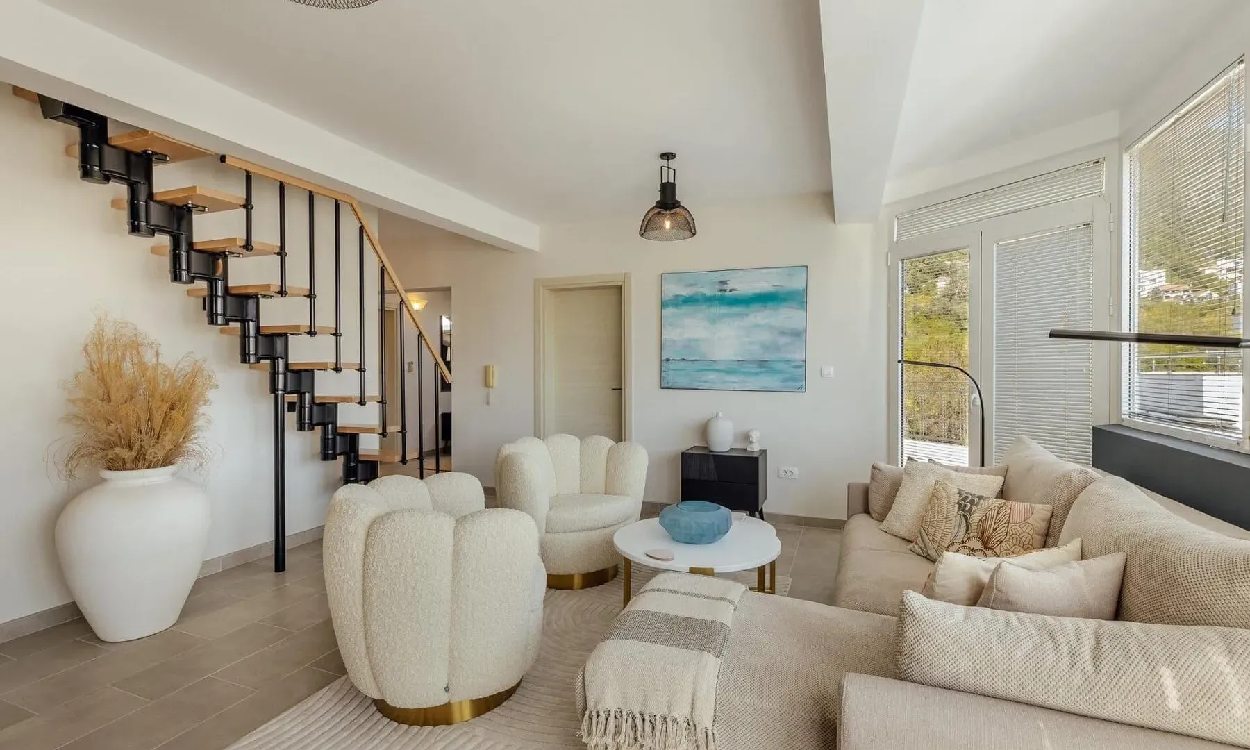 Sale, three bedroom apartment, 172m², Bunovići, Kotor