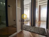 Prodaja, dvosoban stan, 90m², Kod Big Fashion-a, Podgorica - image 2