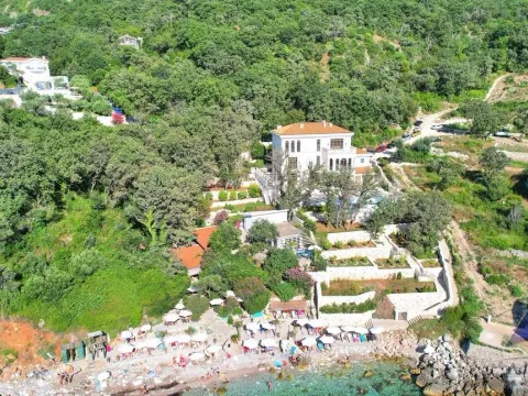 Sale, land lot, 1364m², Rijeka Reževići, Budva - image 11