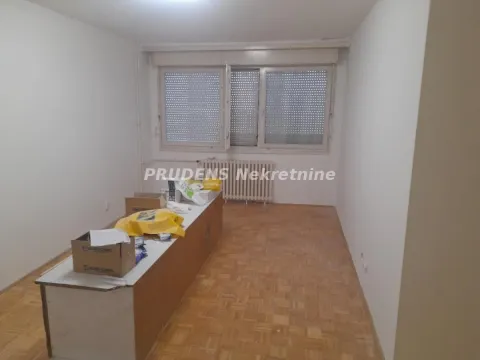 Izdavanje, trosoban stan, 84m², Novi Beograd Blok 63, Novi Beograd Sve Podlokacije - image 5