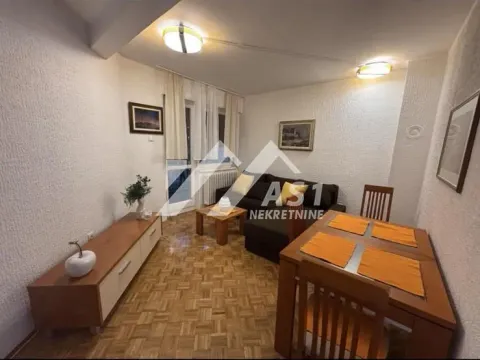 Izdavanje, jednosoban stan, 45m², Novi Sad Sve Podlokacije, Novi Sad - image 1