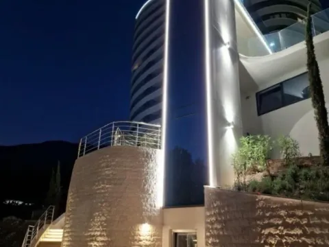 Prodaja, dvosoban stan, 115m², Bečići, Budva - image 10