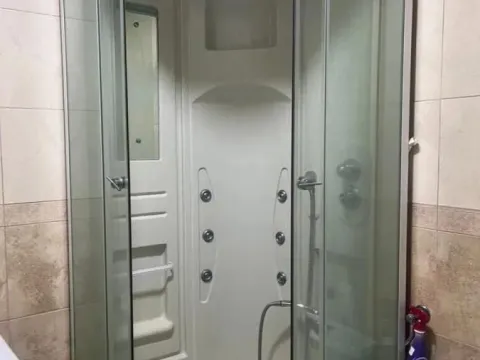 Sale, one bedroom apartment, 65m², Podmaine, Budva - image 11