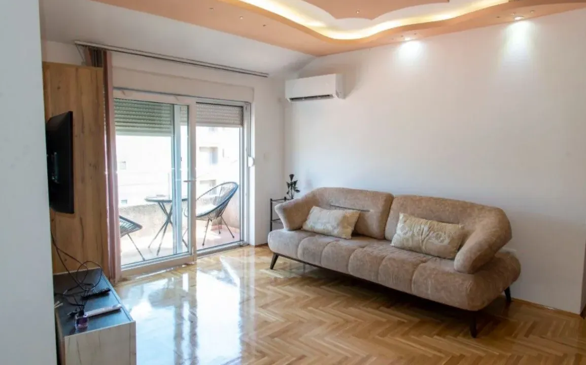 Izdavanje, stan, 46m², Ljubović, Podgorica