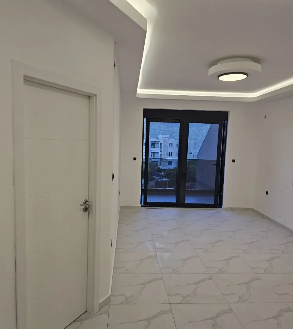 Prodaja, jednosoban stan, 50m², Đenovići, Herceg Novi