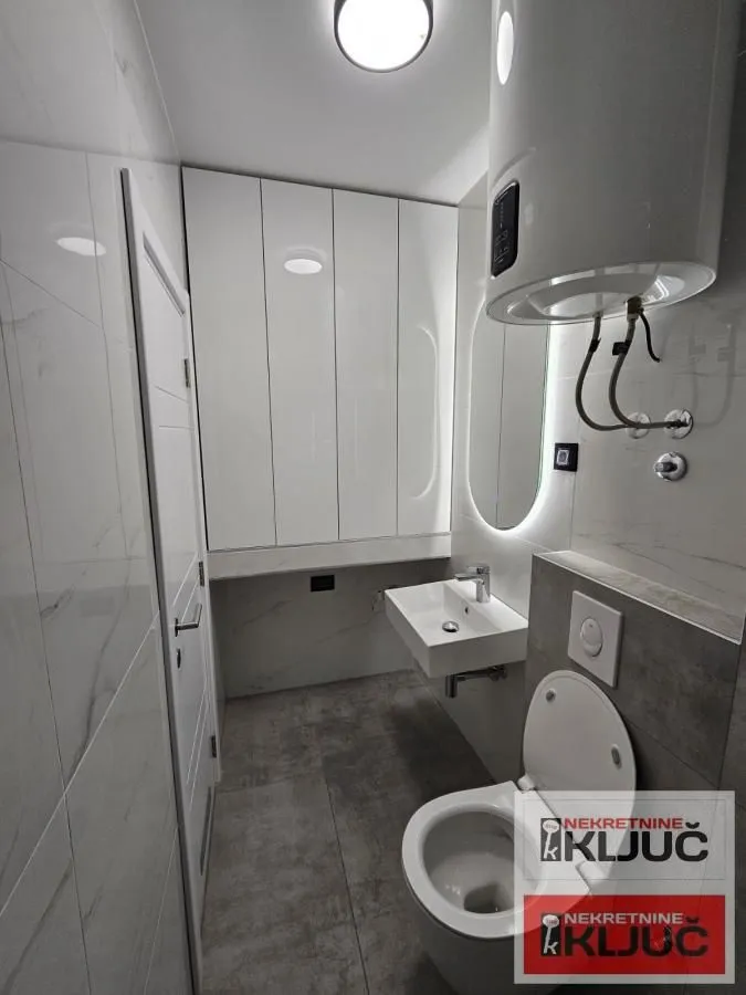 Izdavanje, dvosoban stan, 47m², Telep, Novi Sad Sve Podlokacije