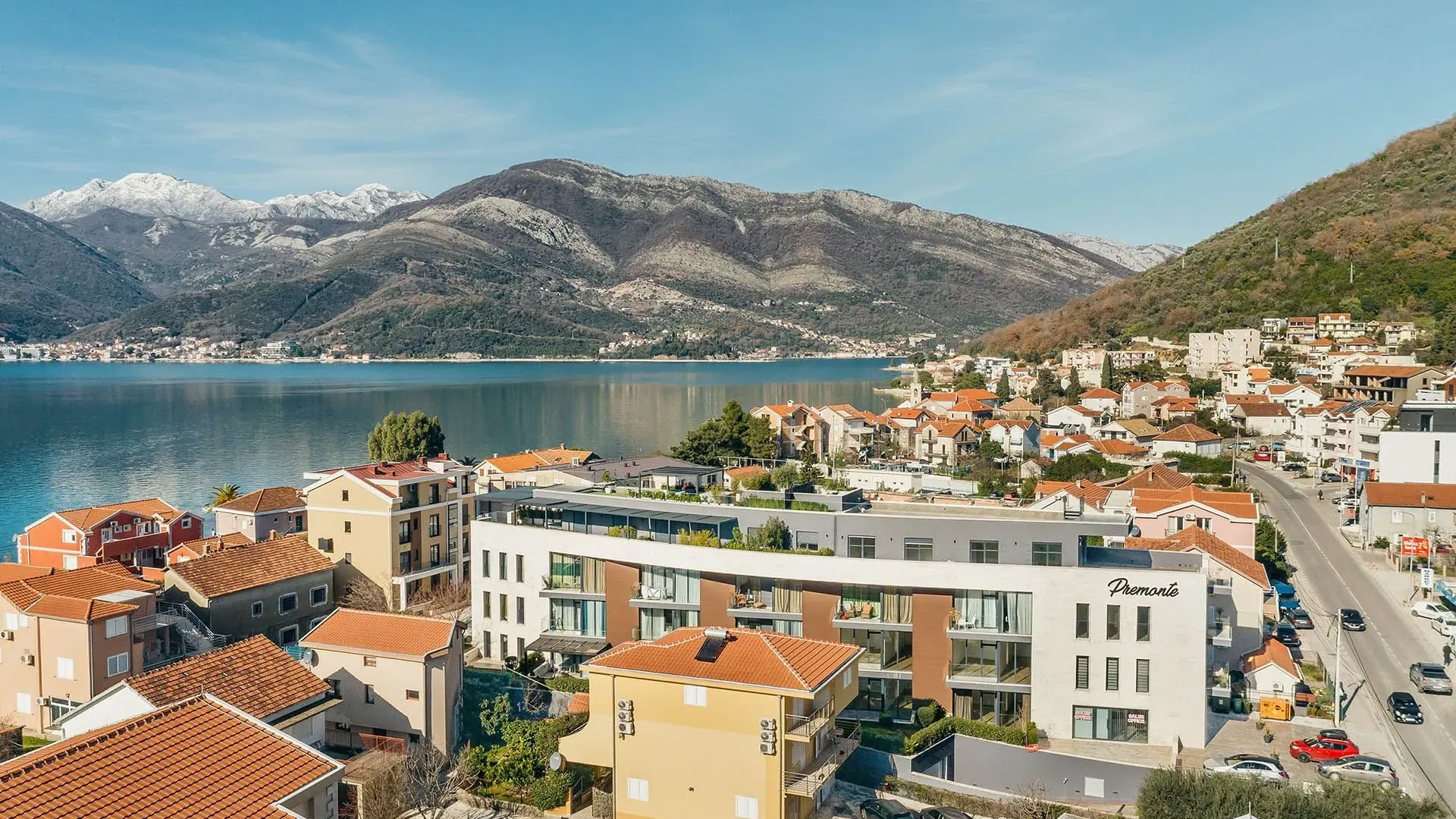 Izdavanje, jednosoban stan, 54m², Donja Lastva, Tivat