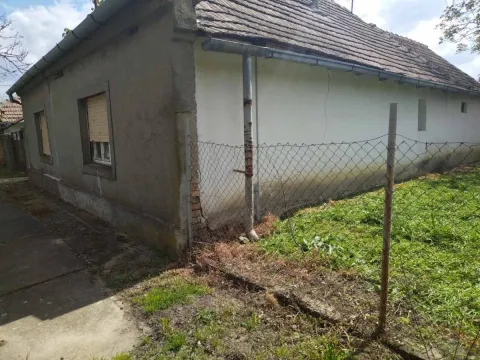 Sale, house, 130m², Taraš, Zrenjanin - image 6