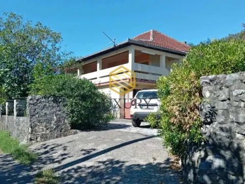 Prodaja, kuća, 180m², Novo Selo, Danilovgrad - image 1