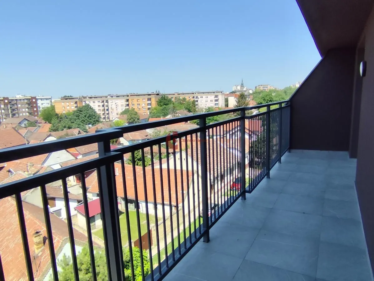 Prodaja, dvosoban stan, 50m², Bajnat, Subotica