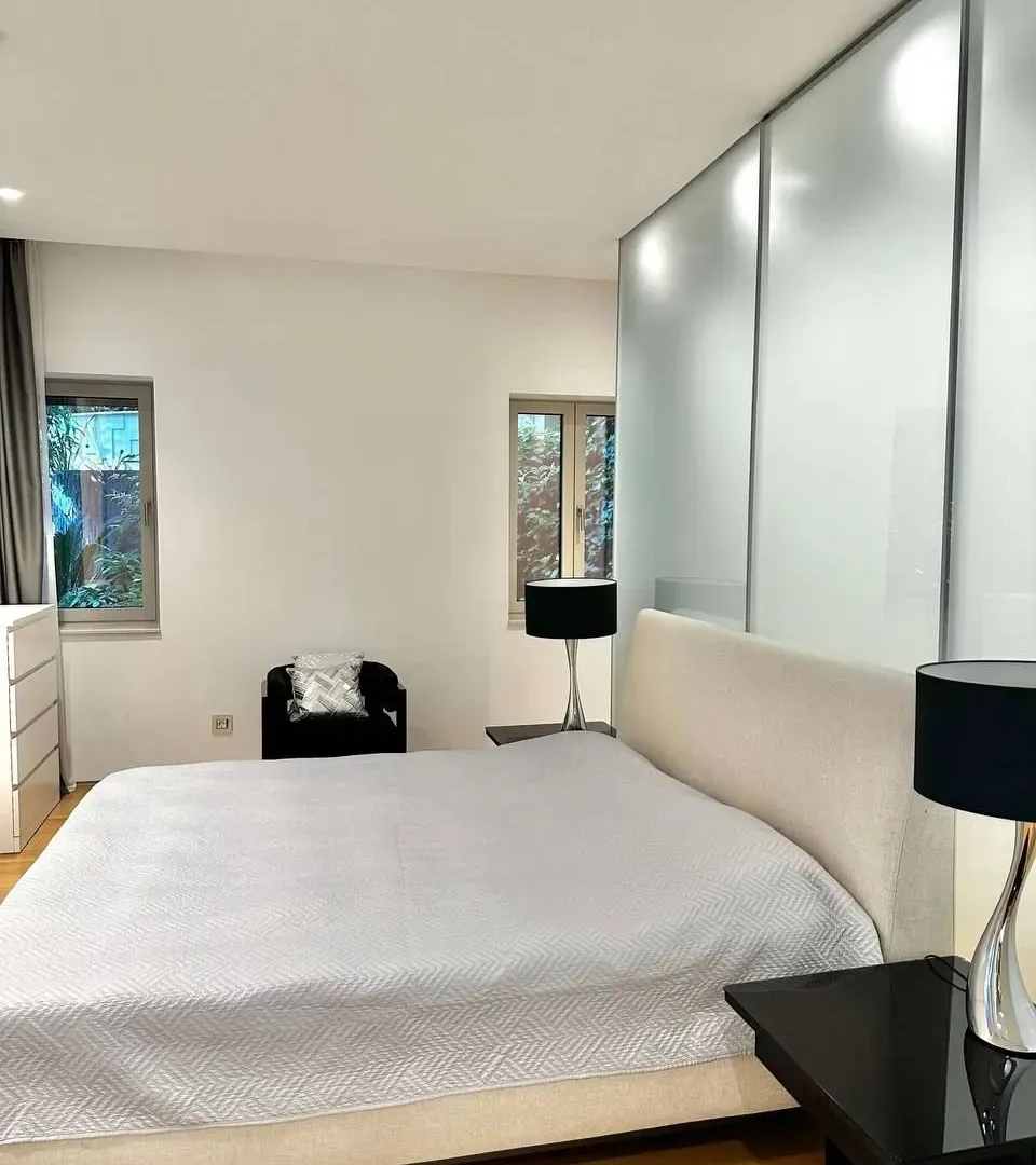Prodaja, dvosoban stan, 159m², Dukley Gardens, Budva