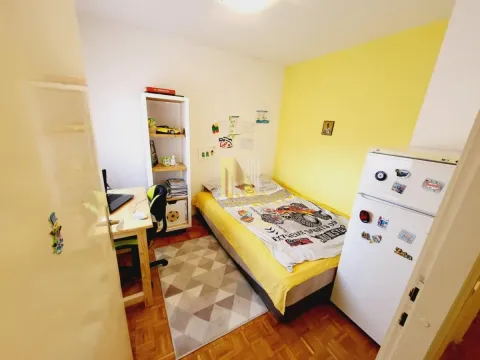 Prodaja, dvosoban stan, 72m², Novo naselje, Novi Sad - image 16