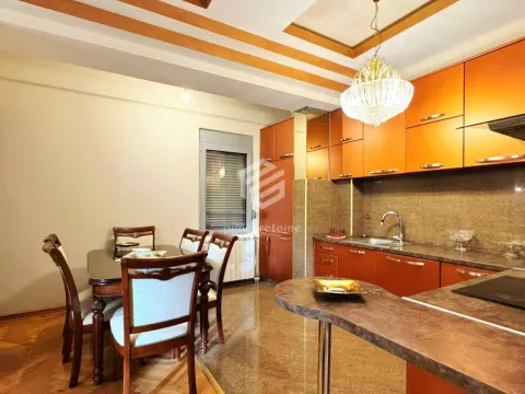 Rent, three bedroom apartment, 115m², Velji Vinogradi, Budva - image 5