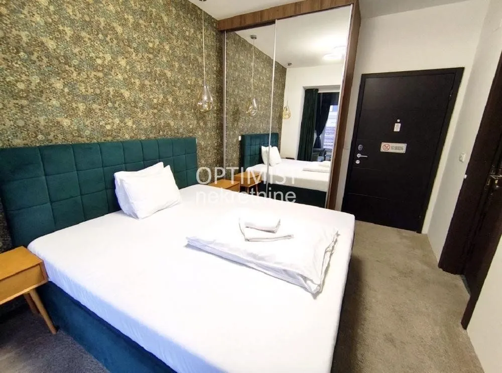 Prodaja, četvorosoban stan, 109m², Stari Grad, Beograd