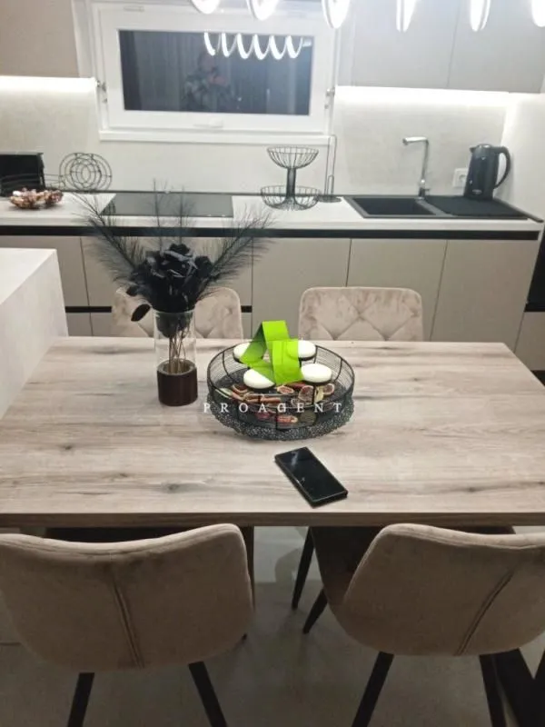Rent, two bedroom apartment, 56m², Medijana, Niš