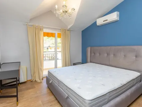 Sale, house, 234m², Dumidran, Tivat - image 10