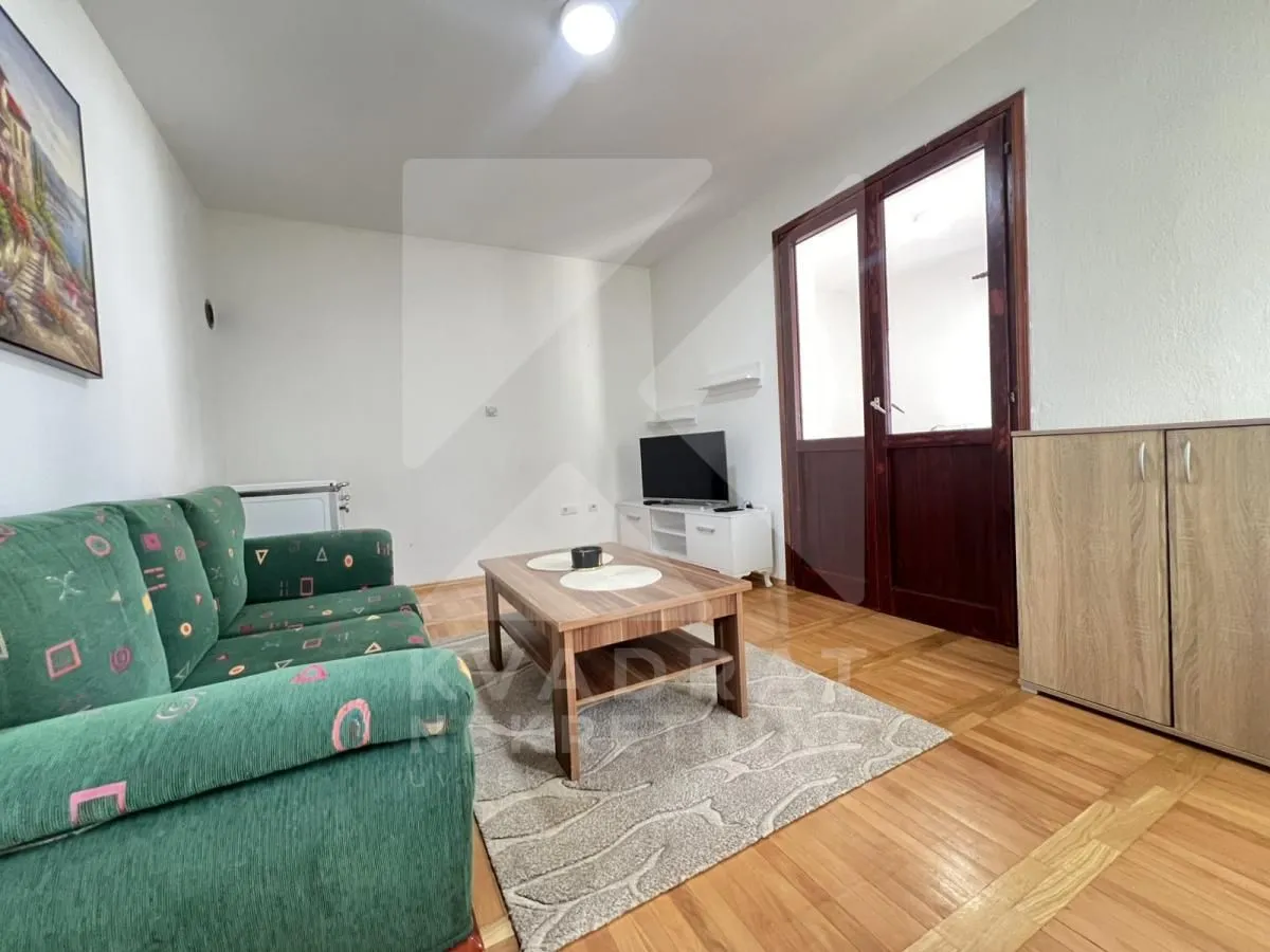 Rent, two bedroom apartment, 80m², Zlatica, Podgorica