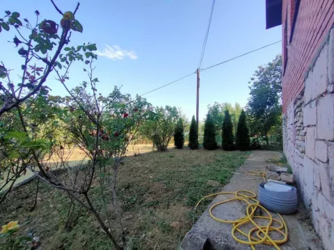 Prodaja, kuća, 198m², Sremska Kamenica, Petrovaradin - image 13