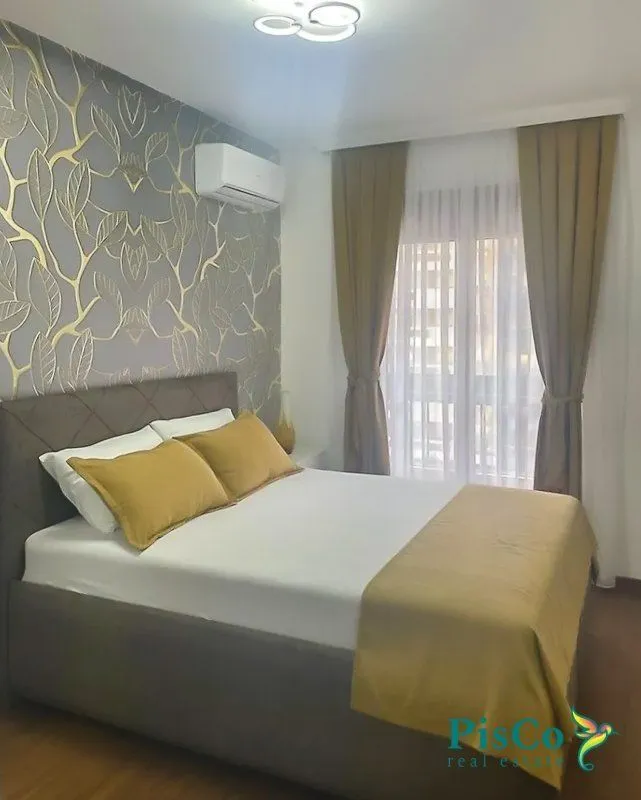Izdavanje, dvosoban stan, 69m², Master Kvart, Podgorica