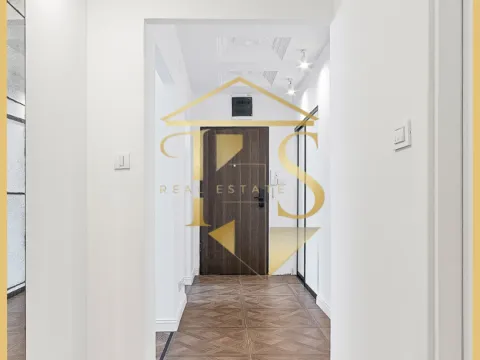 Rent, two bedroom apartment, 77m², Centar, Tivat - image 4