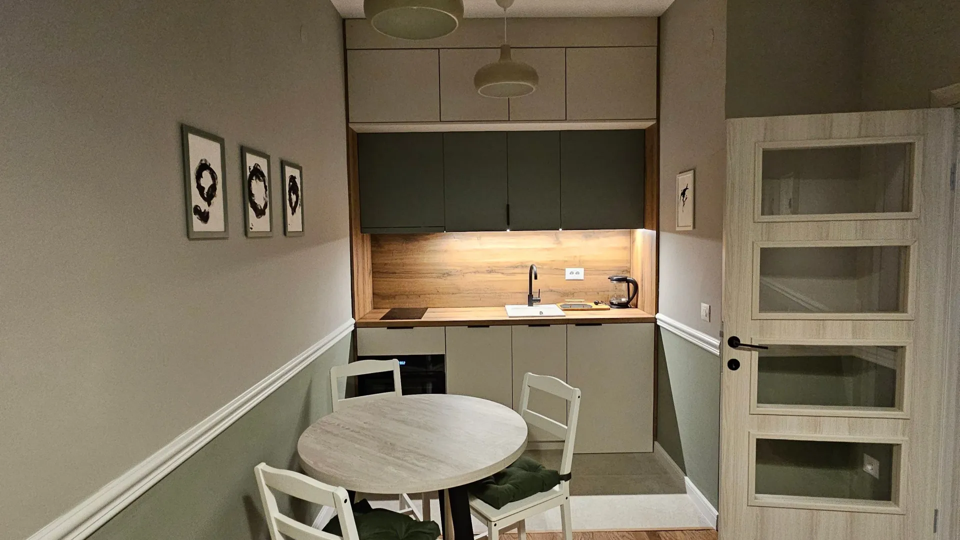 Izdavanje, dvosoban stan, 36m², Bečići, Budva